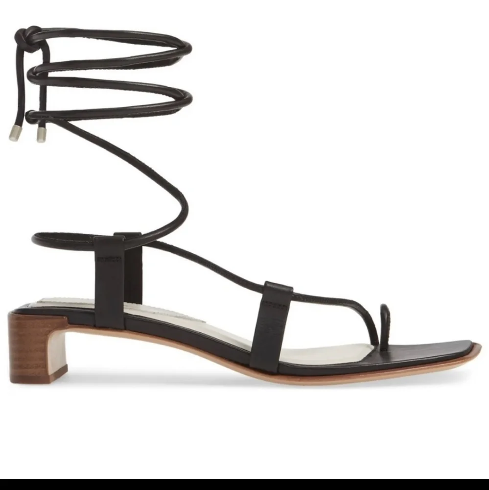 Rag & Bone Cindy Black Leather Sandal New in box with dustbag
